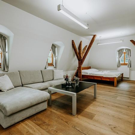Penzion Bansky Dom Banská Štiavnica Eksteriør bilde