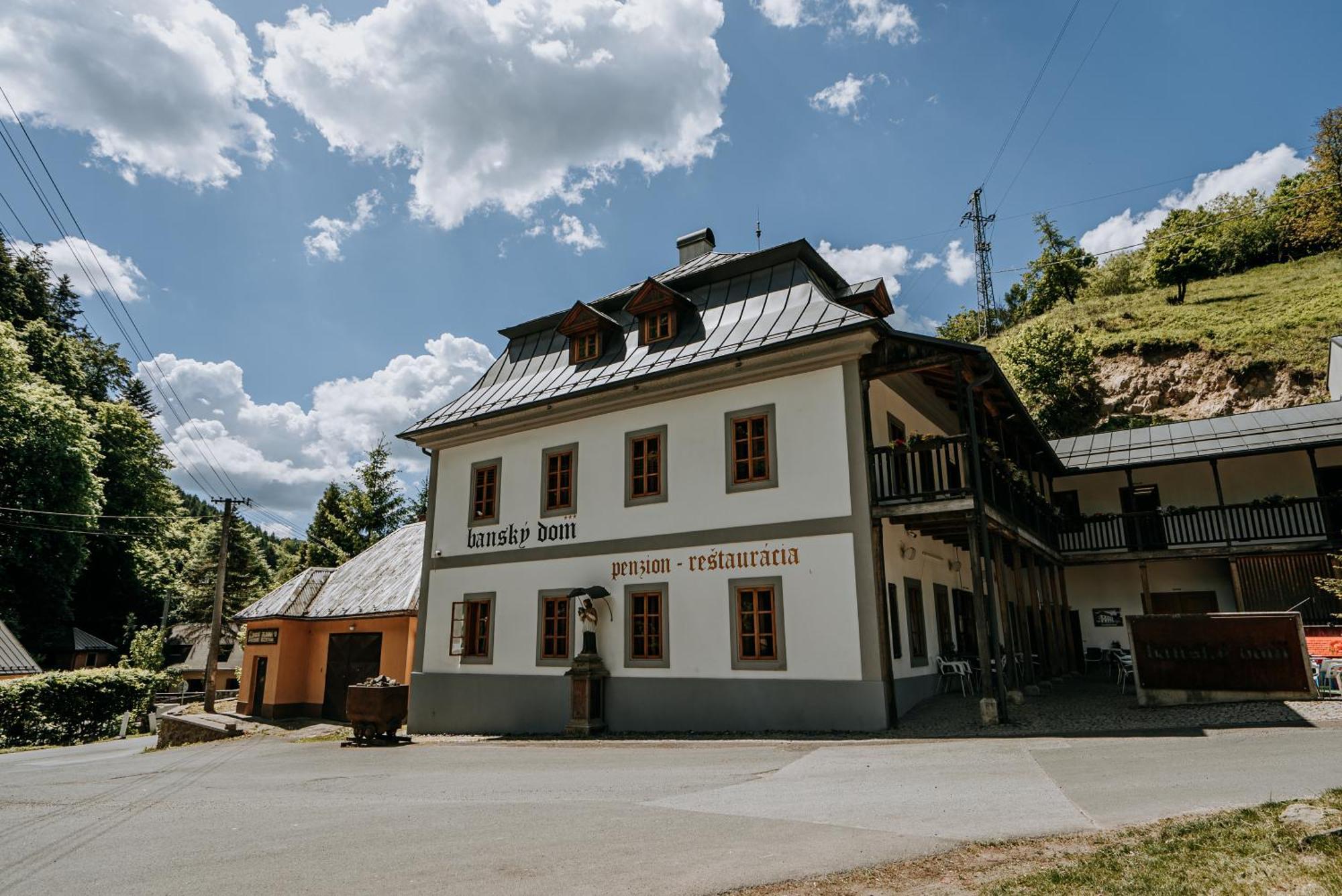 Penzion Bansky Dom Banská Štiavnica Eksteriør bilde