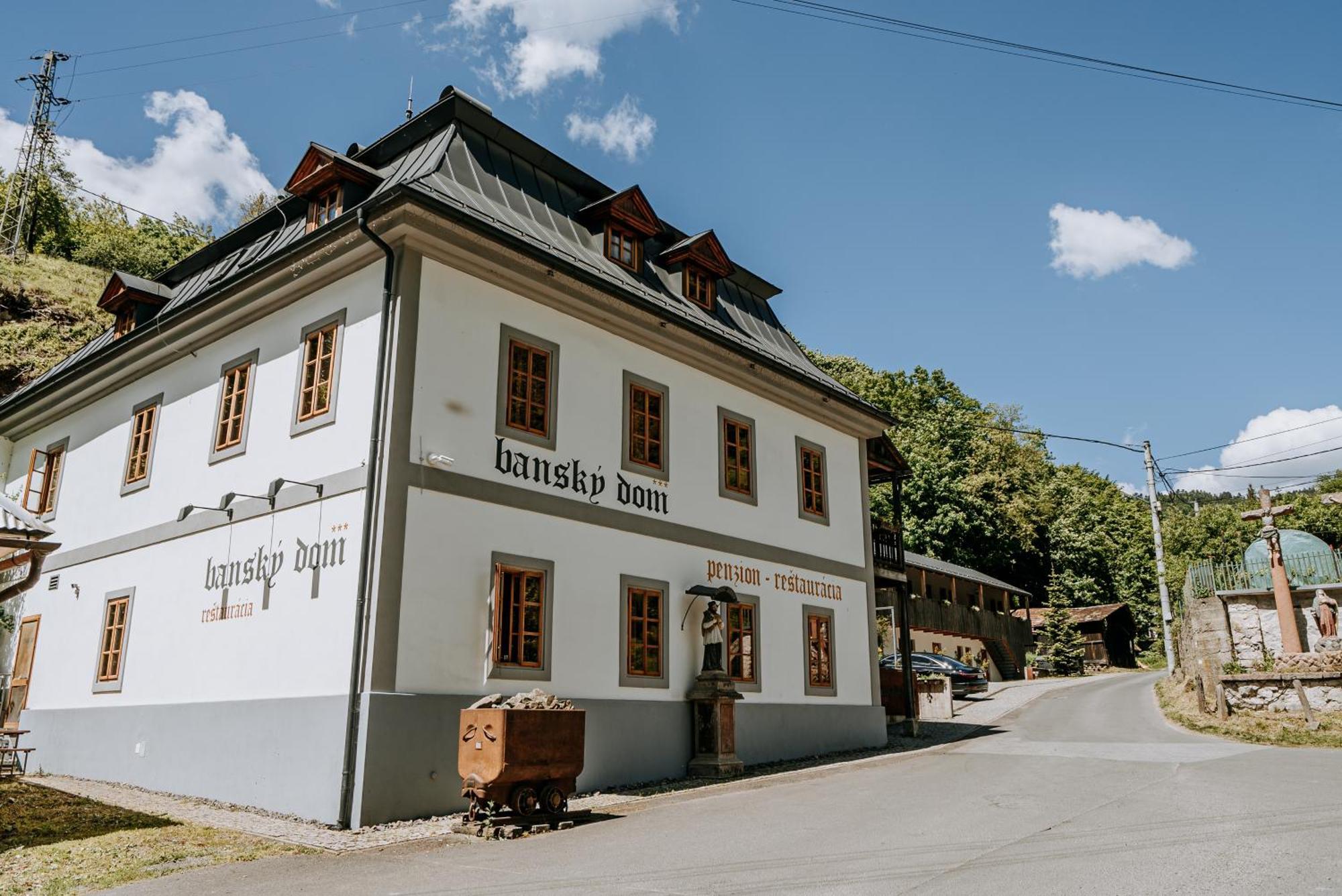Penzion Bansky Dom Banská Štiavnica Eksteriør bilde